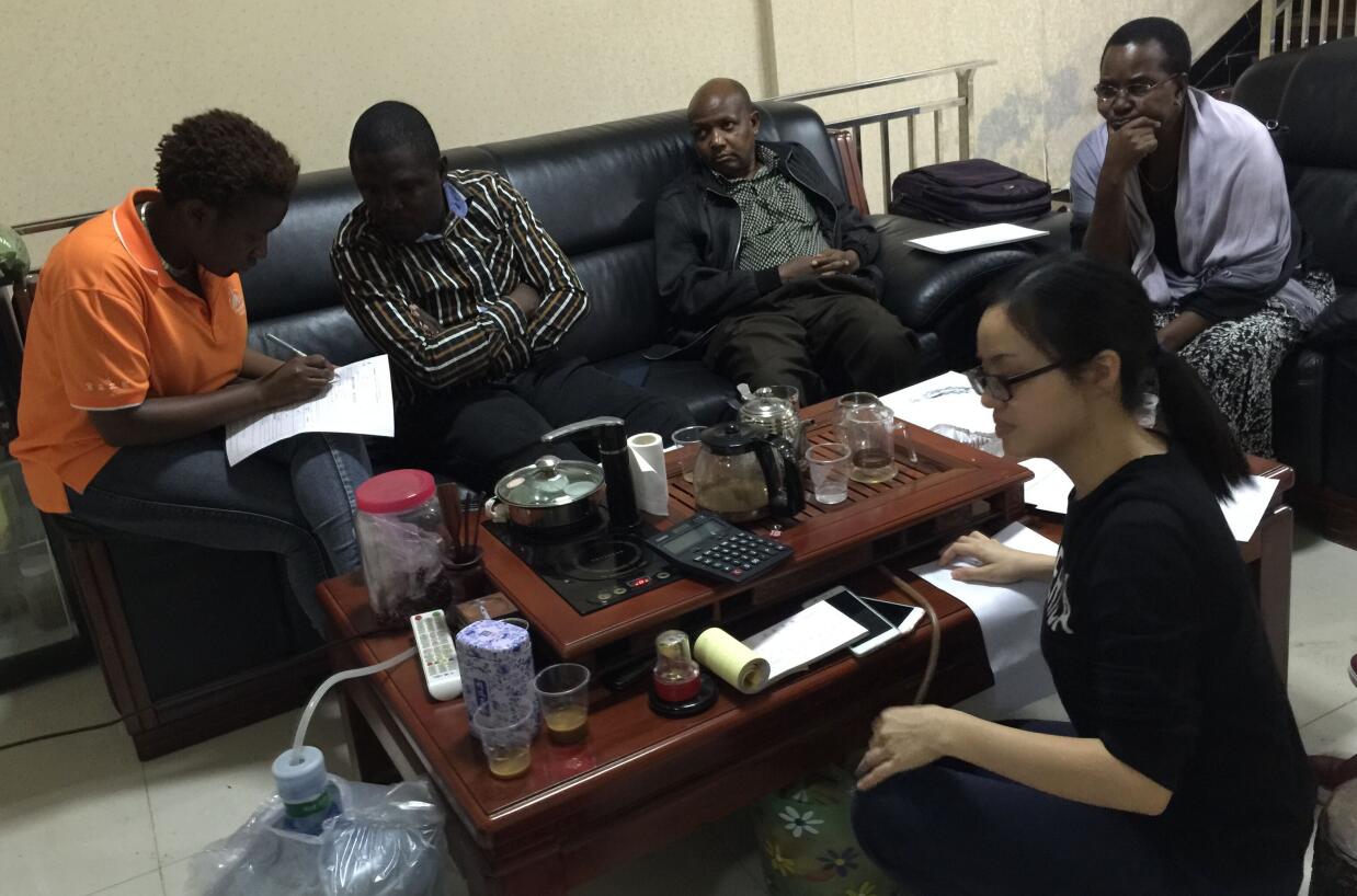 һ��(g��)Сҕ�l׌���၆�͑�(h��)�x���������I(y��)ϴ�C(j��)